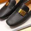 Adam Deri Ayakkabı Moda Yaz erkek Loafer'lar Lüks Tasarımcı Püsküller Kahverengi Siyah Resmi Erkekler Elbisesi Düğün Rahat Ayakkabılar