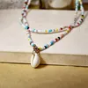 Boho Frauen Perlen Halskette handgemachte mehrschichtige Perlen Kreuz Shell Anhänger Halsketten für Sommer Schmuck Geschenke Halsreifen
