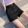 Women's Denim Shorts Classic Vintage High Waist Ladies Shorts Jeans Solid Big Pockets Button Wide Leg Casual Loose Summer 210518