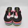 Tofflor Kvinnor Rainbow Stripes Slides High Quality Eva Sole Platform Wedge Tjock Bottom Flip Flops Skor Heels Sandals220308