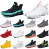 wholesale hommes chaussures de course respirant formateur loups gris Tour jaune triples noir kaki vert clair marron hommes sport de plein air sneaker marche chaussure de jogging