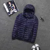 Autunno Boutique Piumino d'anatra bianca Moda tinta unita Piumini con cappuccio da uomo / Piumino da uomo casual caldo Cappotto da uomo G1108