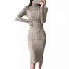 2021 Vinter förtjockad Turtleneck Tröja Maxi Klänningar Kvinnor Bodycon Stickad Solid Färg Plus Storlek Klänning Kvinna Knitwear Vestidos G1214