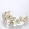 Nowe Vintage Kobiety Kryształ Pearl Hairband Skórzany Kwiat Tiara Elegancki Wedding Party Biżuteria Dziewczyna Akcesoria Do Włosów Bride Crowns X0625