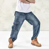 プラスサイズ30-46ファッションメンズバギーヒップホップジーンズパンツマルチポケットスケートボードカーゴジーンズ男性の戦術デニムジョガーズ40 4 210518