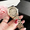 Zegarki marki Kobiety Lady Girl Diamond Crystal Triangle Hollow Out Duże Listy Styl Metalowa Stal Zespół Kwarcowy Wrist Watch GS40