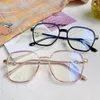 Lunettes de soleil de mode Cadres Vert Clear Print Carré Anti-lumière bleue Lunettes pour femmes Alliage Léopard Oversize Ordinateur Myopie Gla221v