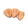 Plettri per chitarra Raccoglitore di porta plettri in legno con 3 pezzi di accessori per mediatori in legno Parti di strumenti Regali musicali Confezione regalo233G