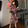 Koreaanse versie patroon 2-delige set temperament jurk + jarretel chiffon print ruches lange mouw 210506