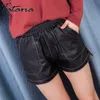 Tataria PU Läder Wide-Legged Shorts Women Höst Winter High Waist Girls A-Line Faux Harem 210514