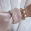 Pulseras barrocas irregulares de perlas de imitación de Color dorado para mujeres y niñas, brazaletes de joyería para fiesta de verano, regalos para boda 2021