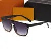Toptan Tasarımcı Güneş Gözlüğü Lüks Marka Güneş Gözlüğü Açık Gölgeler PC Çerçeveleri Moda Klasik Lady Gözlükler Erkek ve Kadın Gözlükleri Unisex 7 Renk