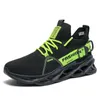 Män Kvinnor Running Skor Triple Black White Red Lemen Green Dark Grey Mens Trainer Sport Sneakers Ett hundra och fem