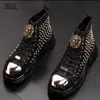 luxe marque rivet stövlar män skor designer sneakers män punk höga toppar guld röd ljus botten avslappnad plattform sko zapatillas hombrre p4