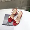 2021 Hoge hakken luxe designer dia's sandalen jurk mode schuim runner lederen chunky hak schoenen casual banket bruiloft sexy klassieke vrouwen sandaal met doos 35-40