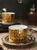 골드 럭셔리 코트 스타일 커피 머그잔 트레이 숟가락 Tasse Tazas 향기로운 차 세라믹 컵 카페 Xicara Teacup Koffie Kopjes Bekers