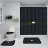 Hochwertige Duschvorhänge Designer Brief Druck Bad Zubehör Klassisch Wasserdichte Badezimmer Supply Mode Toilette Drei Stück Sets