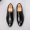 Summer Chinese Style Men Casual Business Caspette originali Slip-On Leather Fashion Comfort Daily Driving Party Wedding Abito Merafere H42