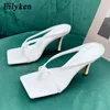 Eilyken 2021 New Slipper High Heels Shoes Fall Best Street Look Females Square Head 오픈 발가락 클립 샌들 여성