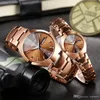 amanti Orologio d'oro moda Abbigliamento al quarzo Orologi Uomo Orologio casual e da donna Orologio da polso unisex luminoso per coppia impermeabile223b