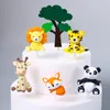 Jungle Animal Cake Topper Figuras Lindo Tigre Fox Ciervos Magdalena Polímero Arcilla Premios Miniatura Juguetes Torta Decoraciones Cuadros de bosque