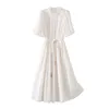 Robe blanche d'été élégante pour femmes col montant à manches courtes taille haute évider robes froncées mode féminine 210531