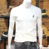 남자의 짧은 슬리브 티셔츠 인기 슬림 백 베어 패션 O- 넥 바닥 남성 티 여름 새로운 디자인 화이트 탑 커플 의류 m-4xl