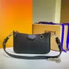 M80471 Bolsa fácil en la correa Moda Mujeres Diseñadores Bolsas de hombro Lujos Bolso Bolso Cadena de cuero Letra Casual Totes Mujer Cross Body Tote LQ813