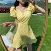 Mulheres Verão Elegante Amarelo Bordado V-Neck Slow Sleeve Ruffled Lace Up Casual Slim Vestidos 210519