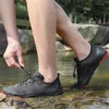 Scarpe da uomo a piedi nudi Summer Beach Wading Women Aqua Pantofole Calze al respiro Pesca Nuoto Acqua Sneakers Palestra Y0714