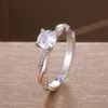Luxury Women Wedding Ring Fashion Gemstone Engagement Kvinnor Smycken Simulerade Diamond Ringar För Party Gift