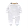 Baby med detaljhandelsmössa 0-1y födelsedag bomullsresor födda baby bodysuit barn jumpsuits klättring kläder