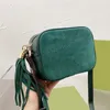 Tasarımcı çantaları omuz çanta çantaları cüzdan kılıf çanta çanta kamera crossbody flep kadife harfler düz püskül fermuar ayarlanabilir kayışlar debriyaj lüks kadın çanta