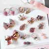 18PCLOlot Baby Girl Hair Clip Ustaw wstążkę Bowknot Crown Barrettes Dzieci Butique Hair Akcesoria na nakrycia głowy 584 K23359348