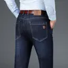 Mens Jeans Sonbahar Kış Kış Klasik Rahat Uygun Flex Jean Erkekler Yüksek Bel İş Gündelik Siyah Mavi Denim Pantolon 220928