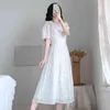 Wysokiej Jakości Kobiety Lato V-Neck Rękawy Puffowe Solidne Ubrania Wakacje Casual Line Streetwear Office Midi Dresses 210514