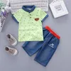 Toddler Girl Summer Set 2021 Crown Full Print Kortärmad Skjorta + Shorts Kid Baby Boys Gentleman Casual Kläder Ställer Kläder