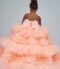 2021 Кристаллы Ошибка шеи ярусы TUTU Цветок Девушка Платья Мода Tulle Элегантные Литте Дети День Рождения Пагенты Ведущие платья