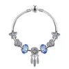 mariage au bracelet bleu