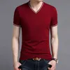 2021 New Fashion Brand Tshirt Mens V Neck Solid Color Summer Trends Tops Street Wear Top Grade Short Sleeve T-Shirt Men Clothing Y0323