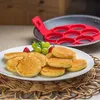 Flippin Fantastico modo semplice e veloce per realizzare frittelle perfette Pancake antiaderente Creatore di anelli per uova Stampi per la cottura in cucina RRB11724
