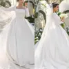 Abiti da sposa in raso di design Abito da sposa Maniche lunghe Scollo quadrato Custom Made Plus Size Corte dei treni Abito formale Vestidos De Novia