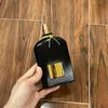 عطر نسائي كلاسيكي بخاخ برائحة الزهور الشرقية 100 مل عطر يدوم طويلاً بجودة عالية وبريد سريع