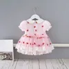 Robe de baptême du nouveau-né pour bébés filles, broderie de fraises, col Peter Pan, vêtements d'anniversaire pour nourrissons de 0 à 4 ans Q0716