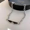 Chokers SRCOI Europäische schwarze Strass Sonnenbrille Charm Anhänger Halskette Brillen Schlüsselbein Kette Urlaub Sommer Schmuck