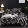 Luxo preto conjunto de cama único tamanho completo poliéster roupa capa edredão conjunto moderno pássaro xadrez anime com fronha261f