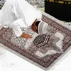 1 satz Muslime Gebet Teppich Tragbare Polyester Geflochtene Druckmatte Reisen Wasserdichte Decke mit Tragetasche 65x105 cm 210831