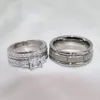 Anéis de casamento casal feminino clássico quadrado zircão anel de noivado conjunto masculino 8mm aço inoxidável cor prata sulco c255s