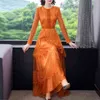 Moda Primavera Laranja Lace Hollow Out Slim Maxi Dress Mulheres Manga Longa Feminina Vestidos de Party 210520