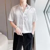 Camicia a righe coreana da uomo in seta manica corta camicia casual estiva bavero allentato streetwear hip hop harajuku top abbigliamento maschile 210527